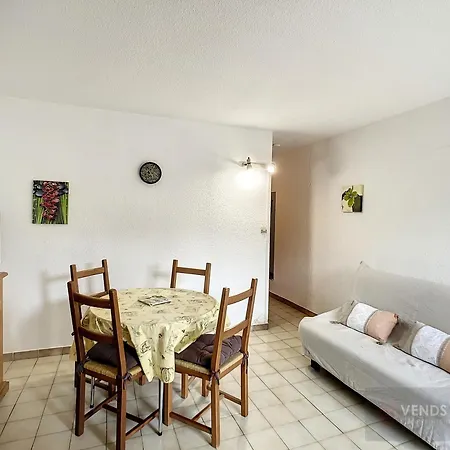 F2 Avec Terrasse, Wifi Et Proximite Thermes A - Fr-1-451-118 Apartmán *