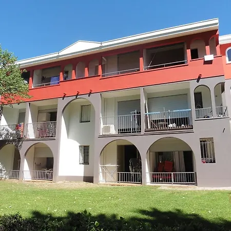 Διαμέρισμα F2 Avec Terrasse, Wifi Et Proximite Thermes A - Fr-1-451-118